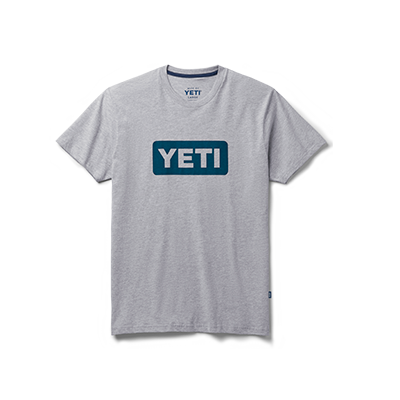 YETI Premium Logo Badge Short Sleeve T-Shirt Grey For Sale